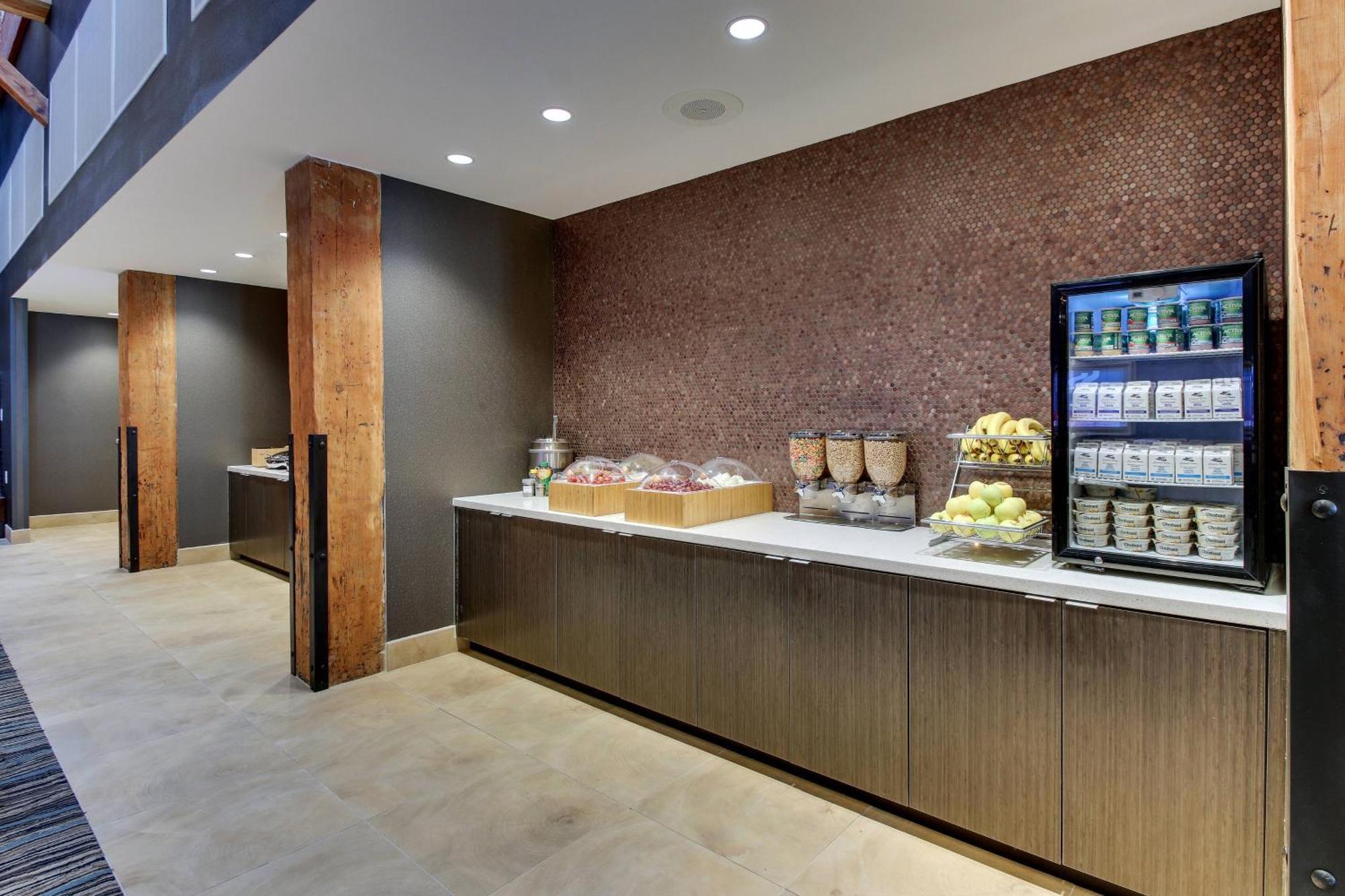 Springhill Suites By Marriott Montgomery Downtown Екстериор снимка