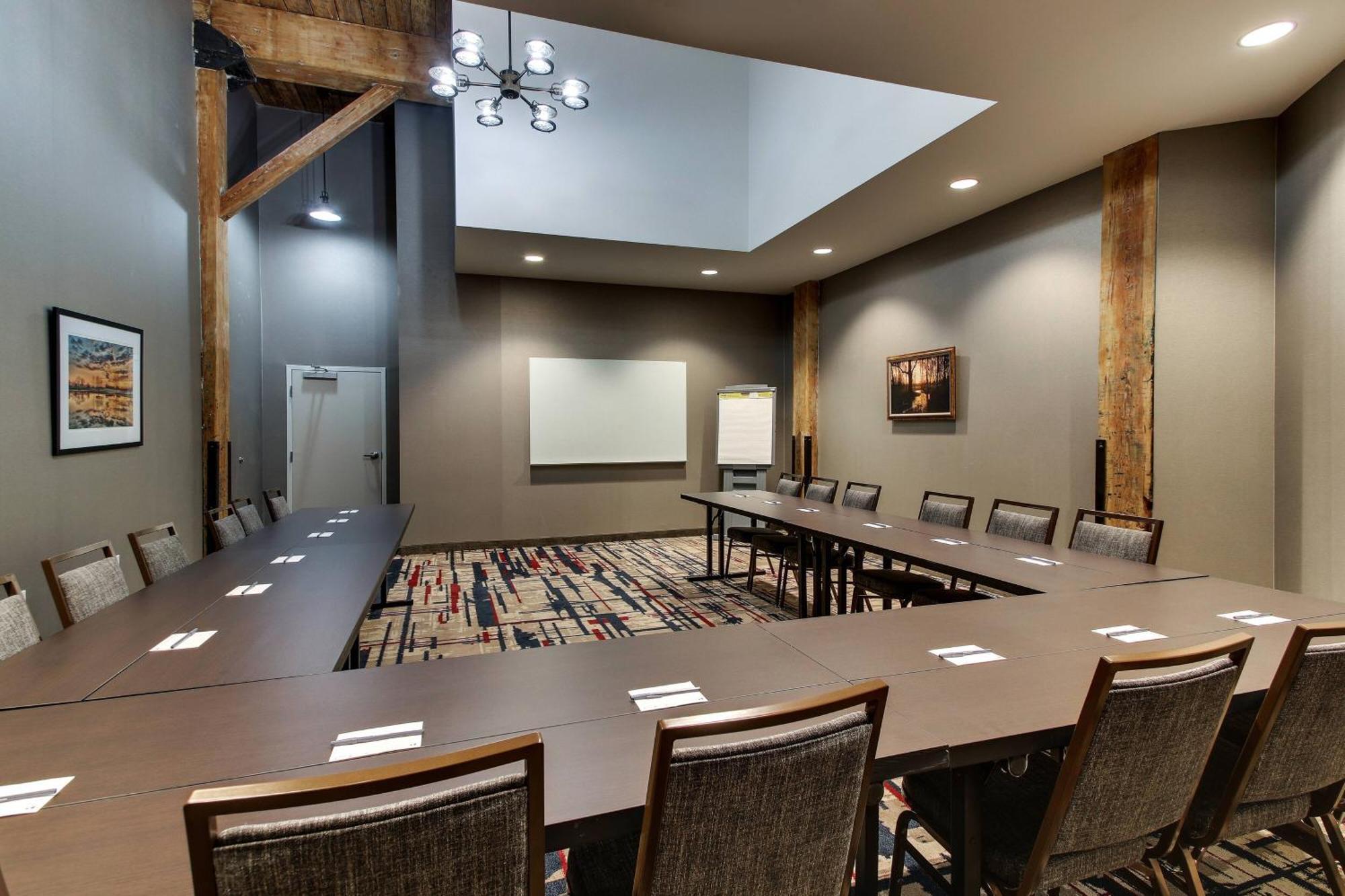 Springhill Suites By Marriott Montgomery Downtown Екстериор снимка