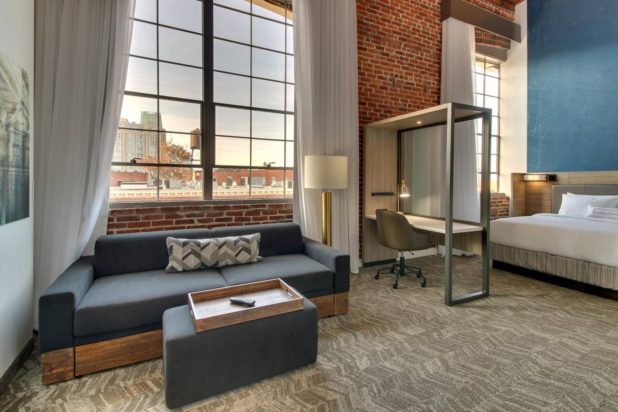 Springhill Suites By Marriott Montgomery Downtown Екстериор снимка