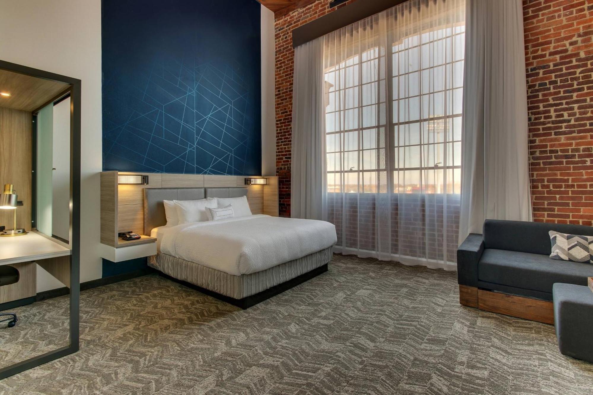 Springhill Suites By Marriott Montgomery Downtown Екстериор снимка