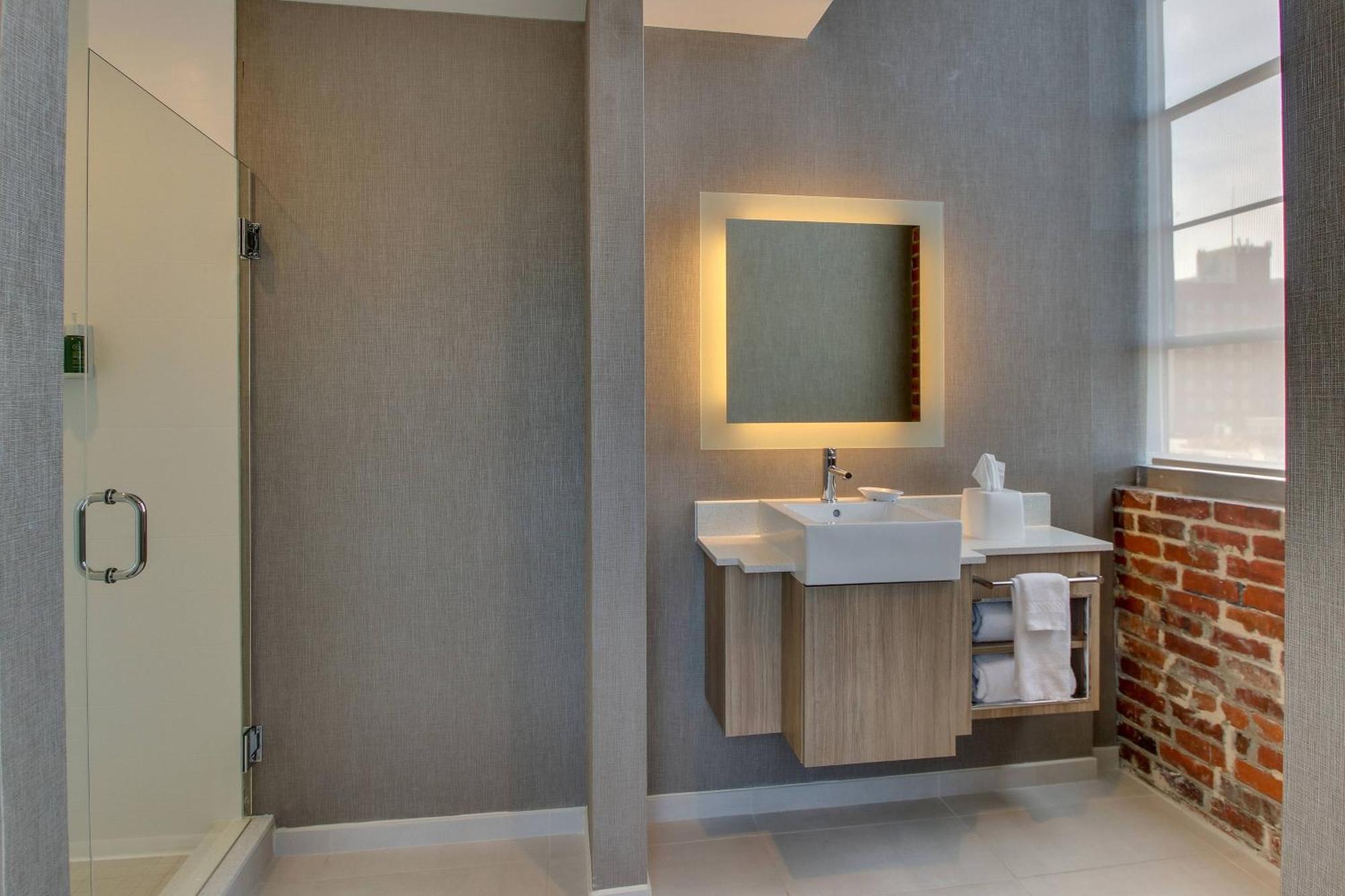 Springhill Suites By Marriott Montgomery Downtown Екстериор снимка